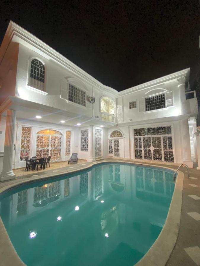 White House Daire Guayaquil Dış mekan fotoğraf